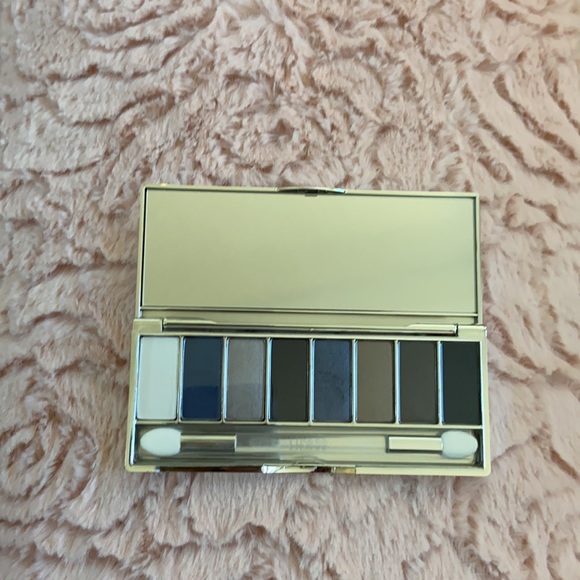 Clinique all about shadow 8-pan mirrored palette - Picture 6 of 8